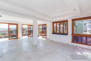 Image 8 - 102234