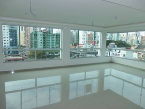 Image 7 - 102404