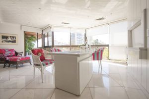 Image 11 - 102669