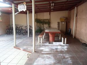 Image 10 - 102700