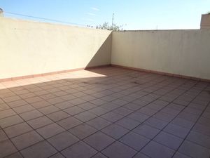 Image 15 - 102756