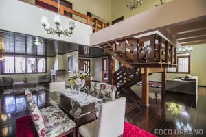 Image 11 - 102872