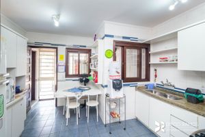 Image 61 - 103066