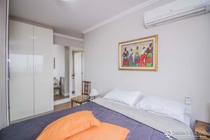 Image 21 - 103136