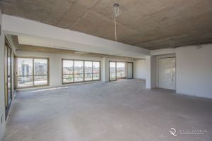 Image 4 - 103176