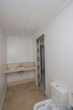 Image 20 - 103176
