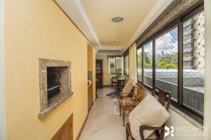 Image 14 - 103372