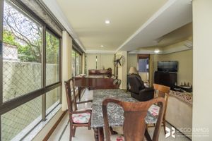 Image 16 - 103372