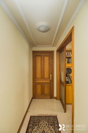 Image 19 - 103372