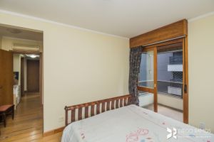 Image 33 - 103372