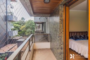 Image 37 - 103372