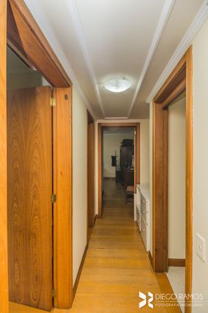 Image 40 - 103372