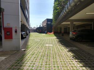 Image 29 - 103501