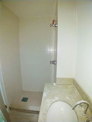 Image 19 - 103501