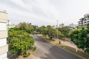 Image 4 - 103911