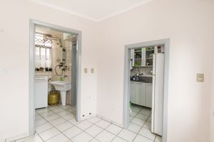 Image 21 - 103911