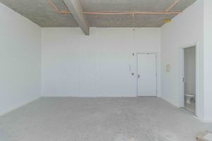 Image 7 - 104025