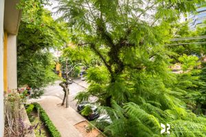 Image 6 - 104063