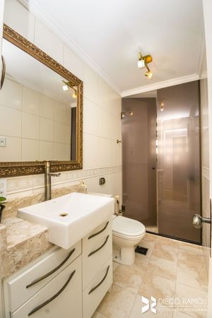 Image 19 - 104063