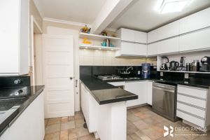Image 23 - 104063
