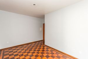 Image 3 - 104161