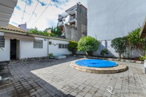 Image 42 - 104202