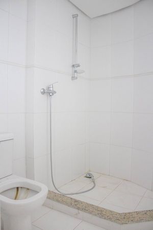 Image 42 - 104212