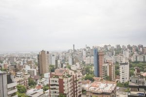 Image 53 - 104212