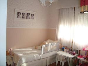 Image 9 - 104282