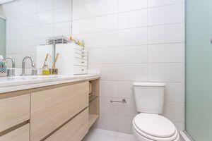 Image 35 - 104312