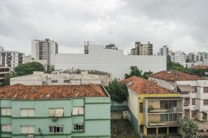 Image 8 - 104423