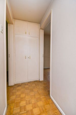 Image 13 - 104423