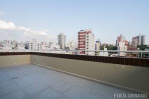 Image 15 - 104594