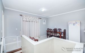 Image 17 - 104660