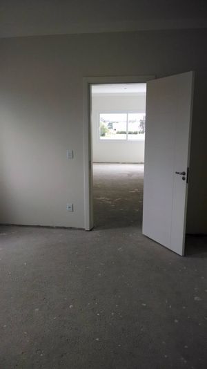 Image 33 - 104753