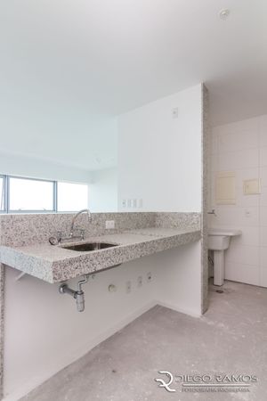 Image 75 - 104755