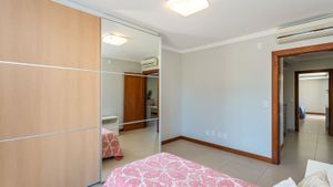 Image 34 - 104973