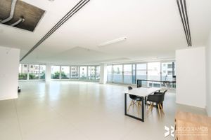 Image 1 - 105100