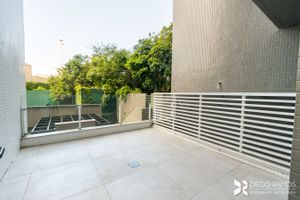 Image 35 - 105100