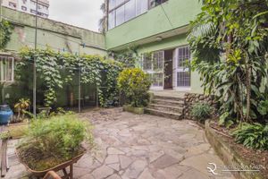 Image 25 - 105379