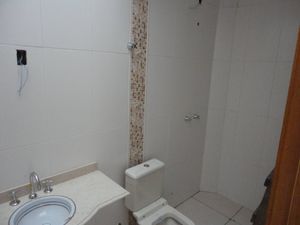Image 6 - 105416