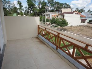 Image 15 - 105416