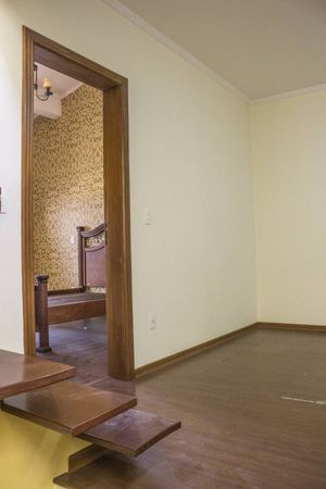Image 15 - 105448