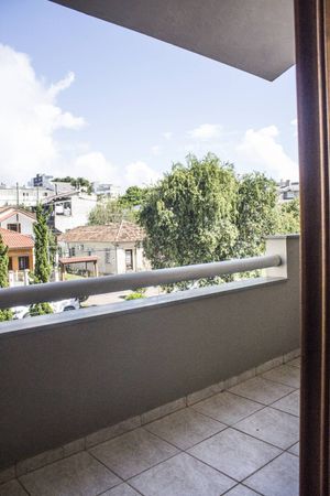 Image 27 - 105448