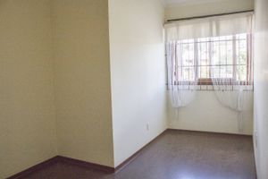 Image 31 - 105448