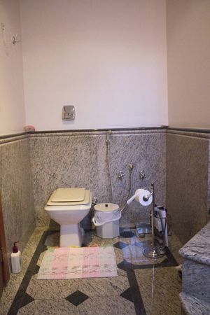 Image 75 - 105716