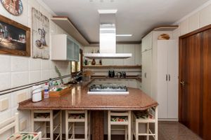 Image 35 - 105766