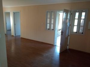 Image 11 - 105842