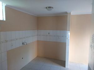 Image 17 - 105842