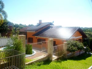 Image 35 - 106239